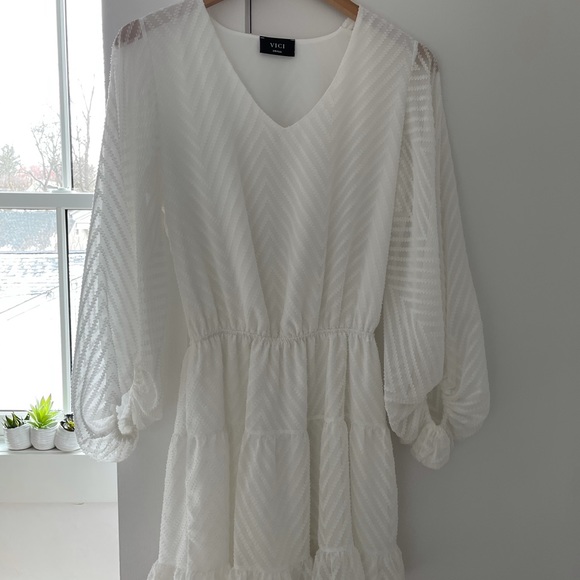 Vici Dresses & Skirts - Vici Dolls Dress